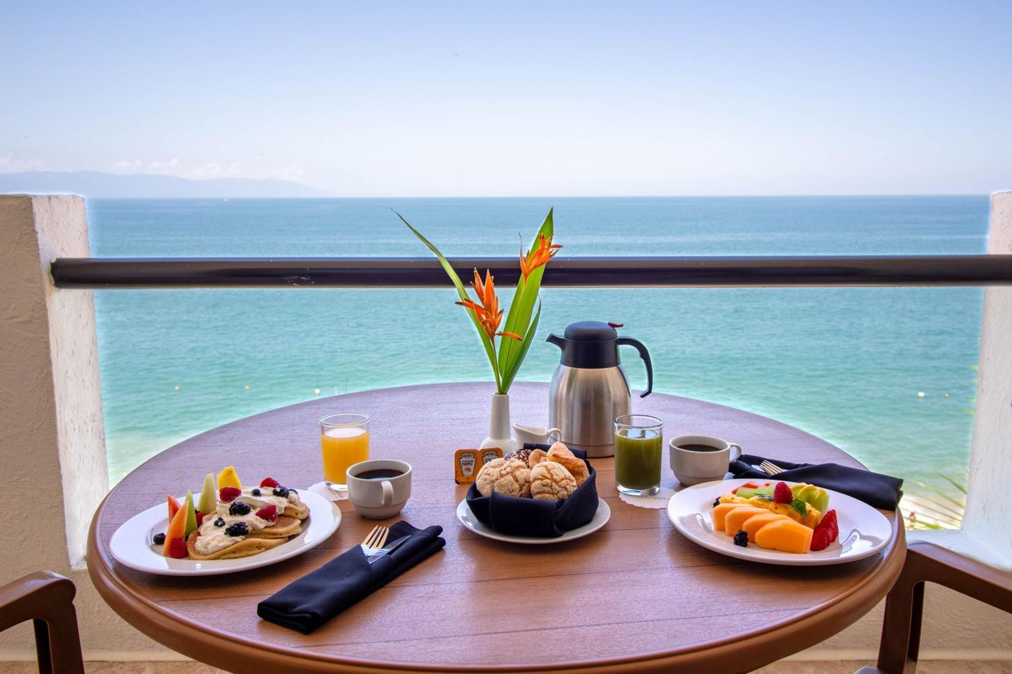 Plaza Pelicanos Grand Beach Resort All Inclusive Puerto Vallarta Exterior foto